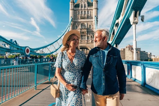 Senior couple in London. Navigating financial decisions after retirement 