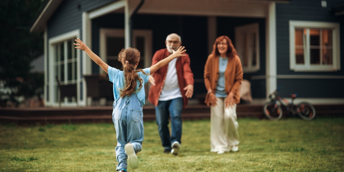 IRA beneficiary choices matter for inheritance taxes like these grandparents and excited granddaughter running